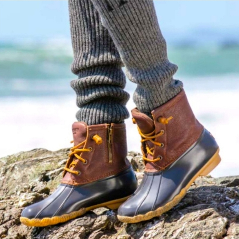 Sperry Saltwater Women's Duckboots Brown Leather/Navy Blue Size 6M